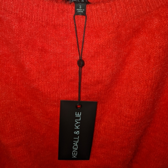 KENDALL&KYLIE brand new fuzzy knit sweater - Picture 3 of 5